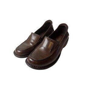 Clarks Womens Brown Leather Loafers Size 6M Round-Toe Slip-On Comfort Casual